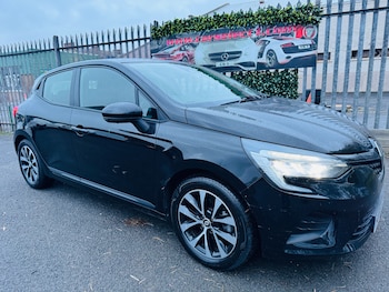 Used Renault Clio 2022 for sale - 76567857: Photo