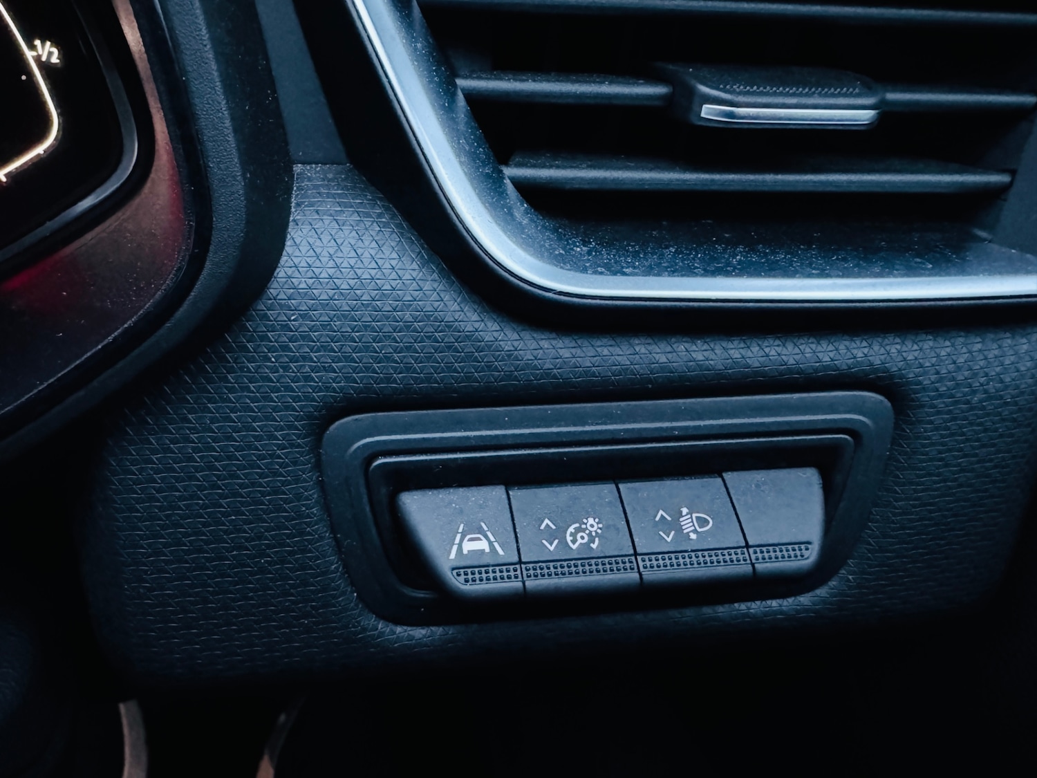 Used Renault Clio 2022 for sale - 76567857: Photo 22