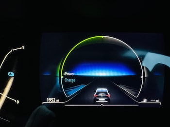 Used Renault Clio 2022 for sale - 76567857: Photo