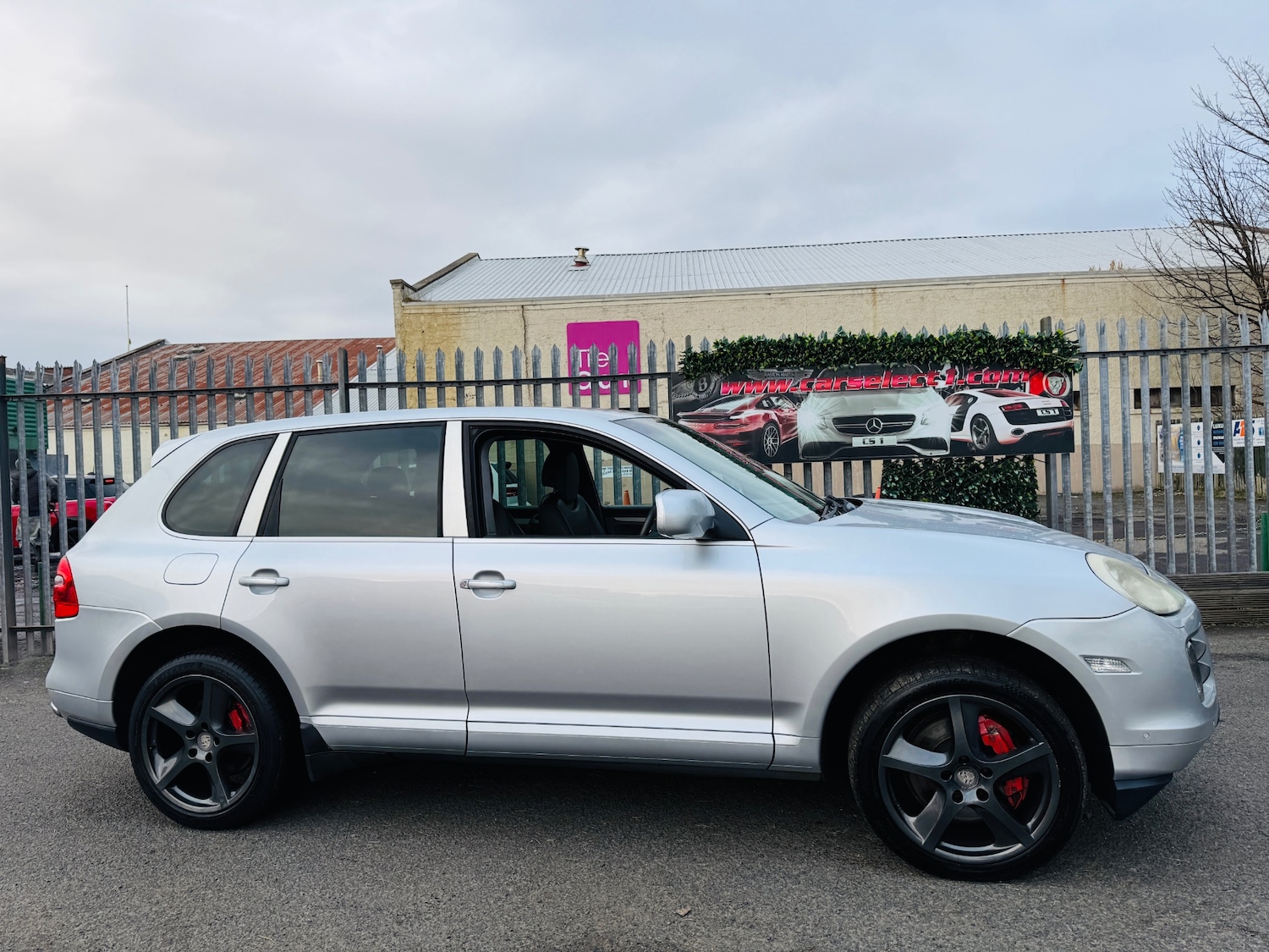 Used Porsche Cayenne 2007 for sale - 77610731: Photo 3