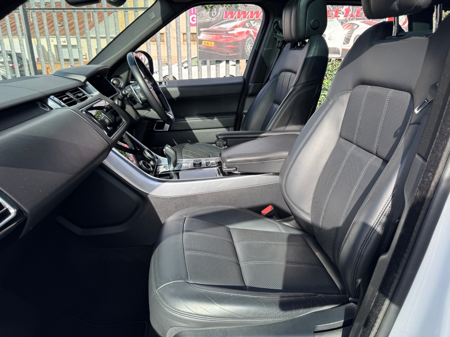 Used Land Rover Range Rover Sport 2018 for sale - 77818223: Photo 16