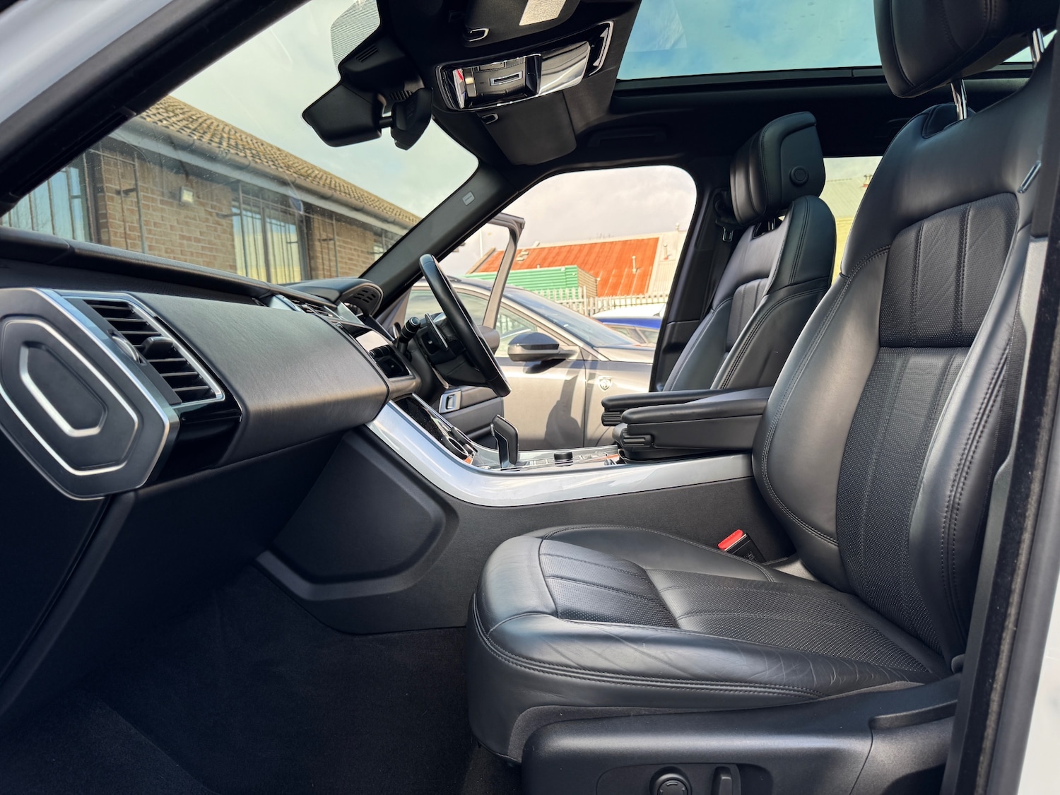 Used Land Rover Range Rover Sport 2018 for sale - 77818223: Photo 22