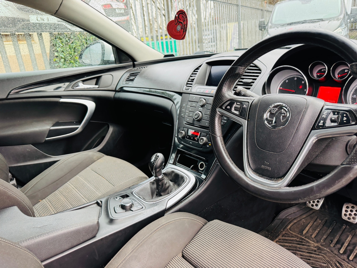 Used Vauxhall Insignia 2012 for sale - 77482362: Photo 5