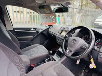 Used Volkswagen Tiguan 2015 for sale - 74171546: Photo