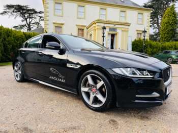 Used Jaguar XE 2019 for sale - 74198082: Photo