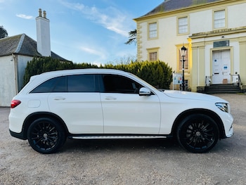 Used Mercedes-Benz GLC 2021 for sale - 77890453: Photo