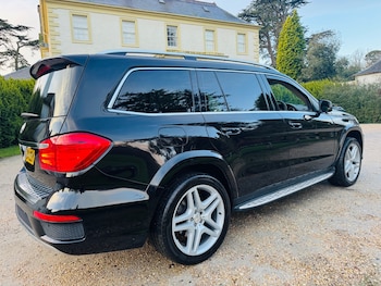 Used Mercedes-Benz GL Class 2014 for sale - 76941924: Photo