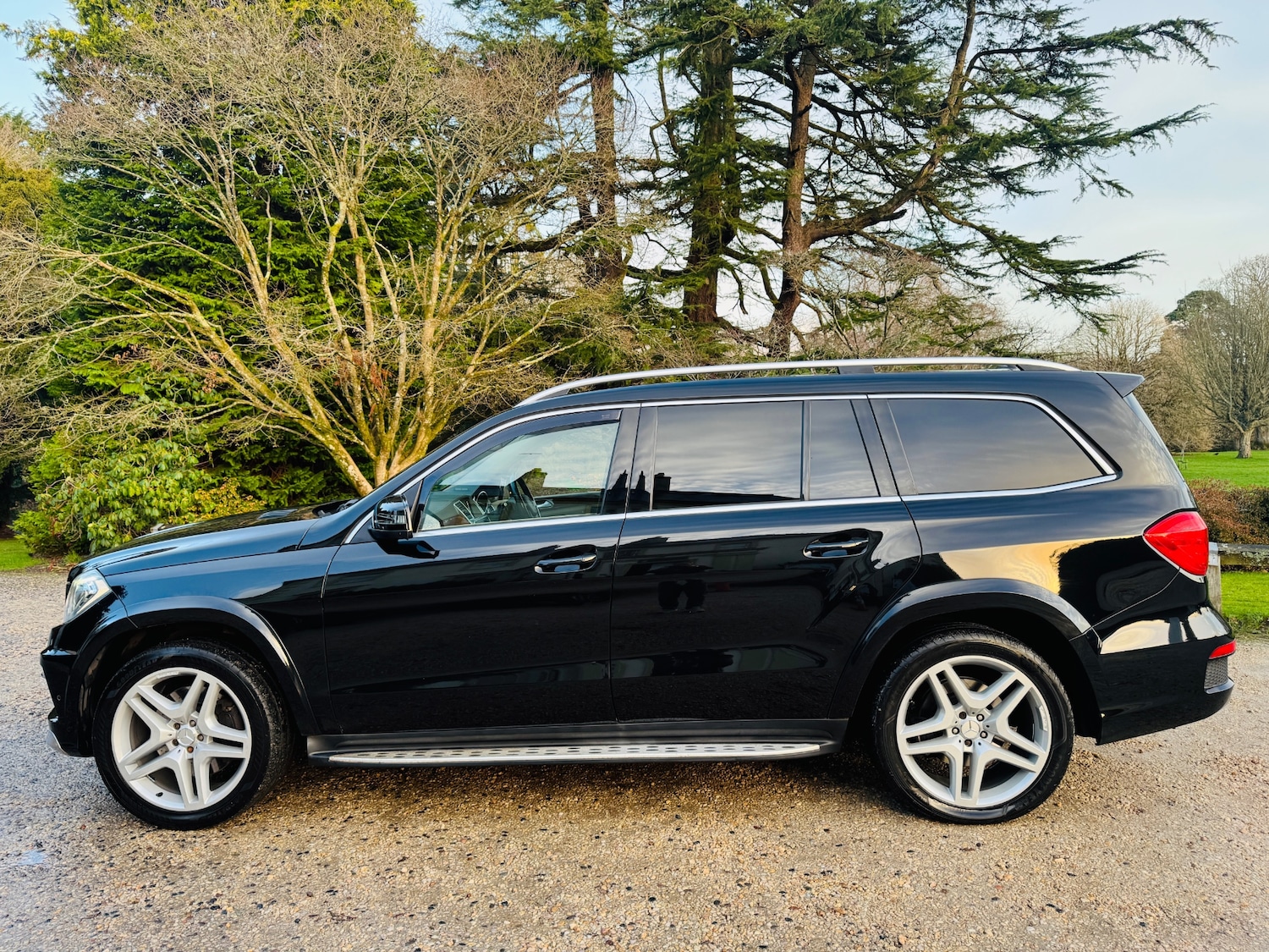 Used Mercedes-Benz GL Class 2014 for sale - 76941924: Photo 6