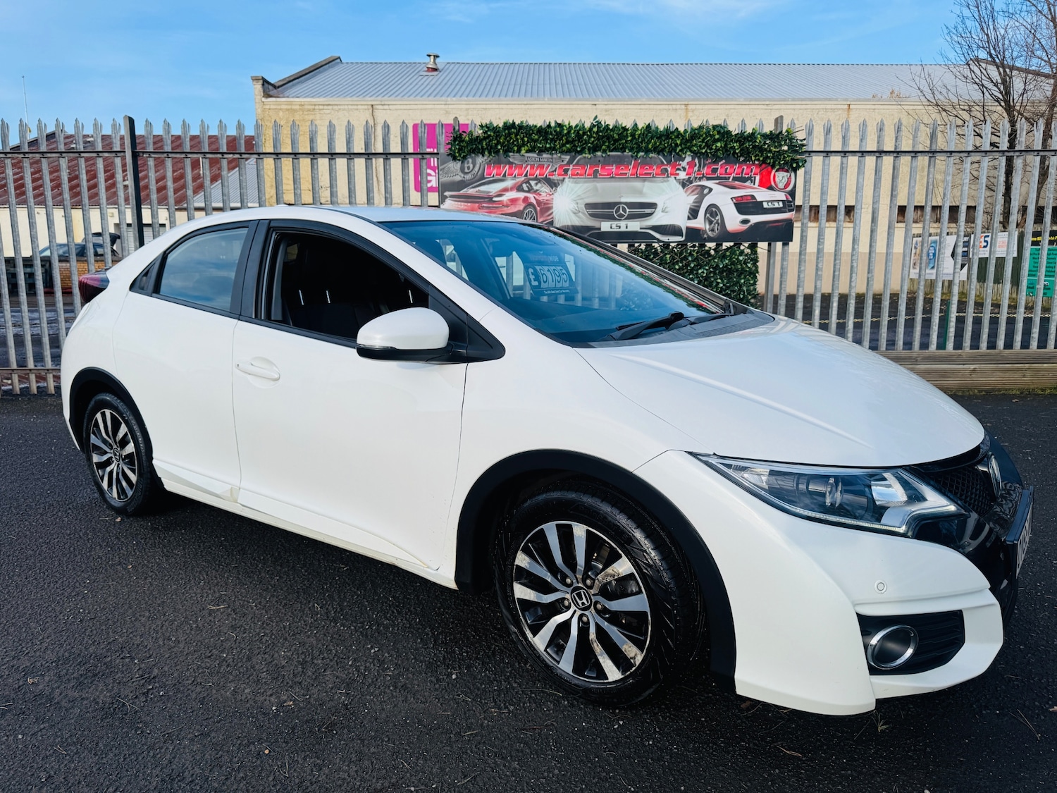 Used Honda Civic 2015 for sale - 77343709: Photo 1