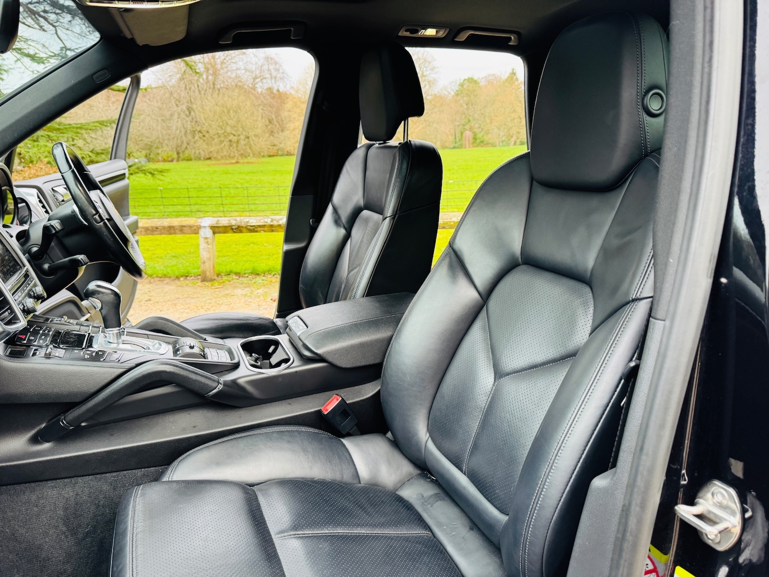 Used Porsche Cayenne 2013 for sale - 77082353: Photo 19