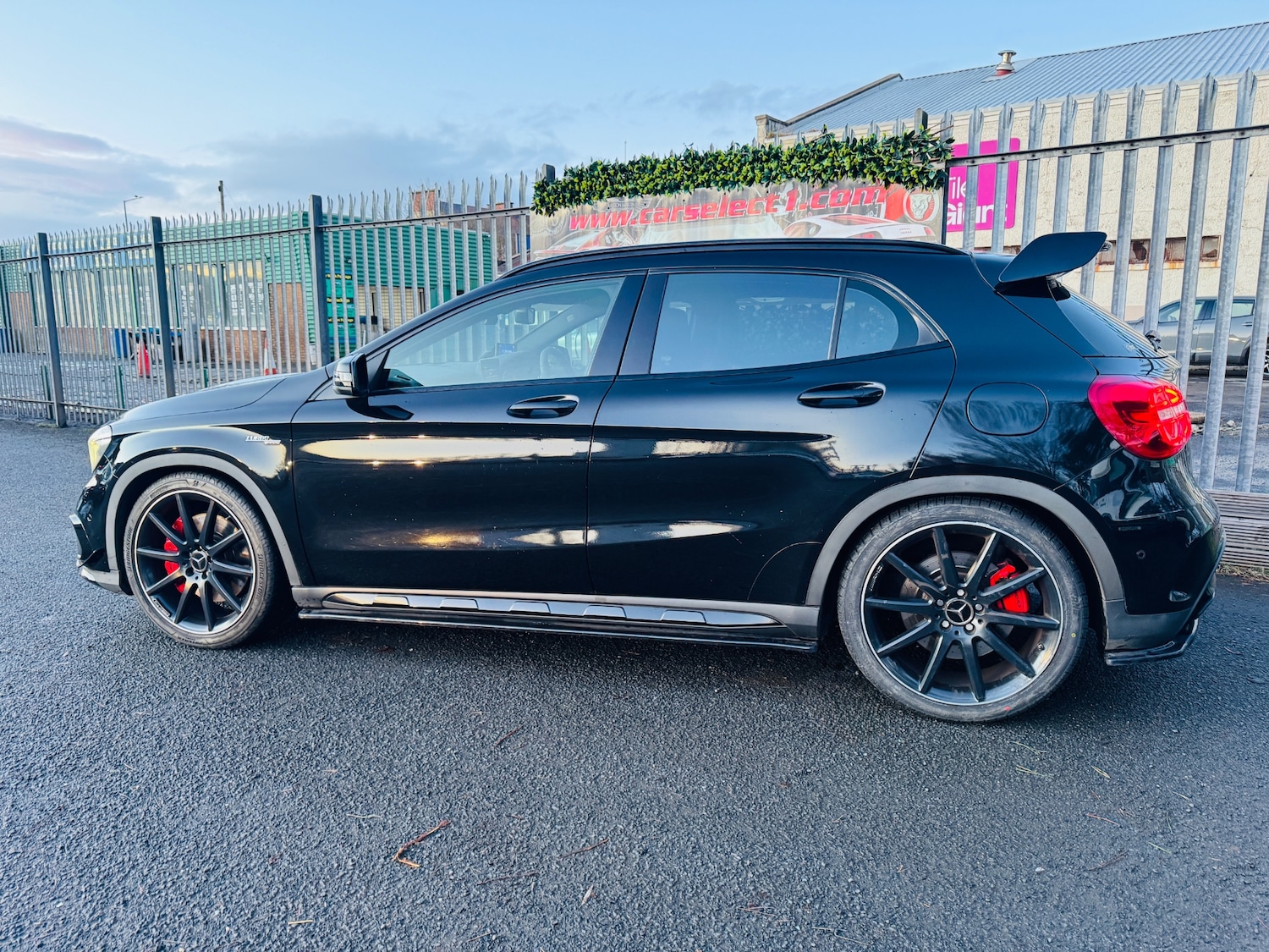 Used Mercedes-Benz GLA 2015 for sale - 76925874: Photo 6