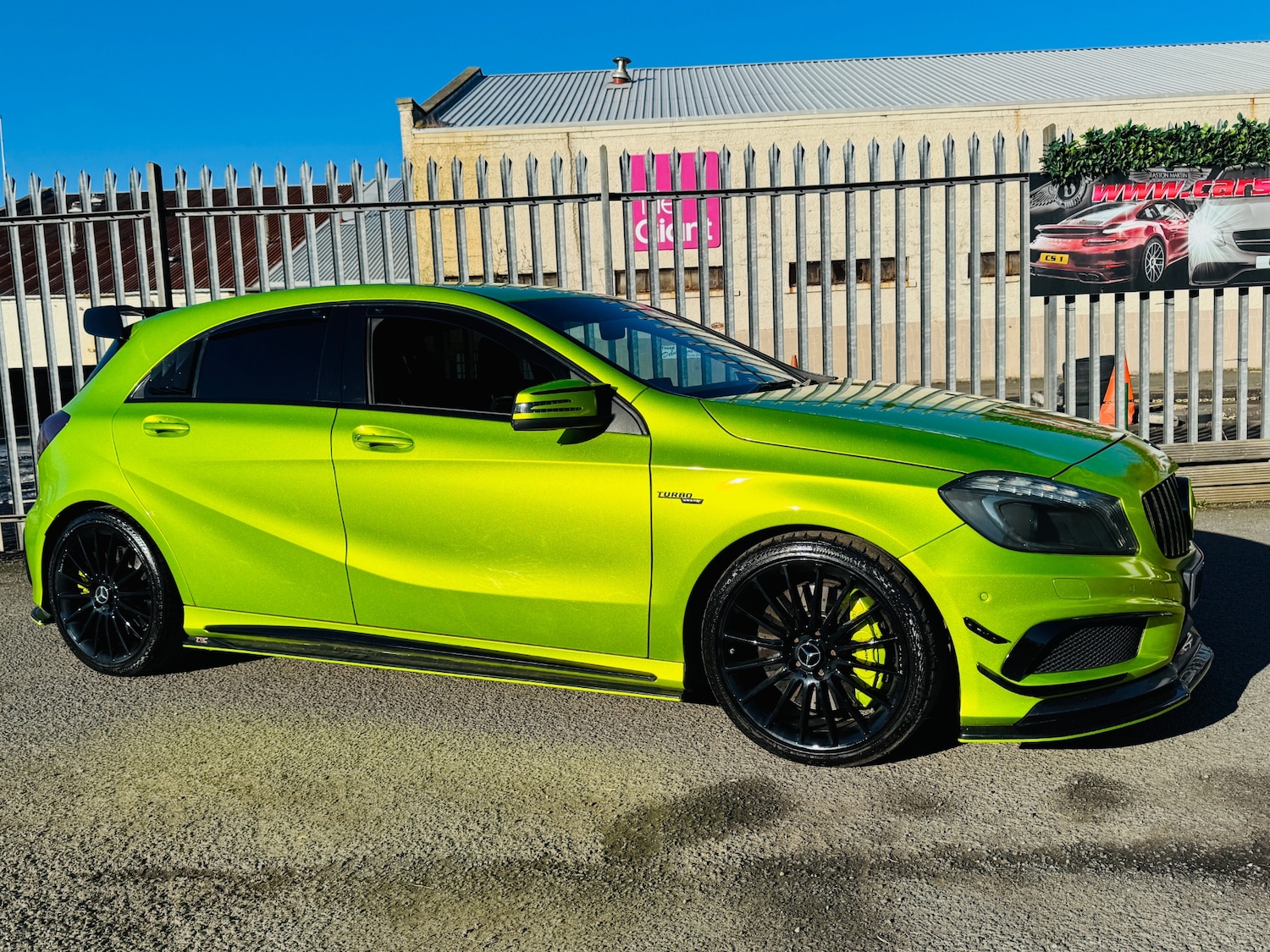 Used Mercedes-Benz A-Class 2015 for sale - 77721567: Photo 15