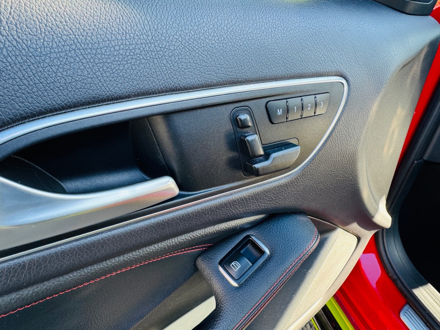 Used Mercedes-Benz A-Class 2015 for sale - 77721567: Photo 26