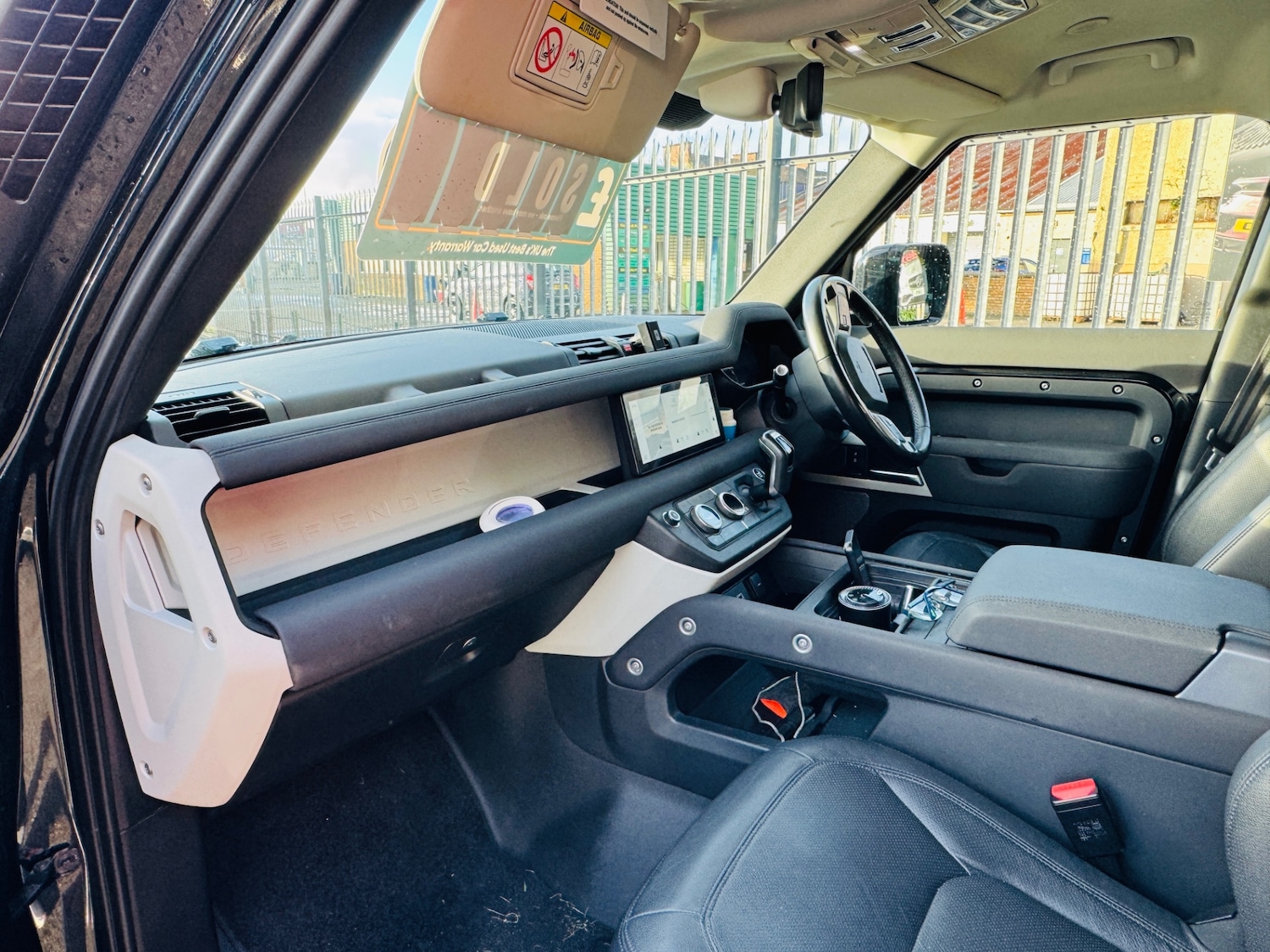 Used Land Rover Defender 2022 for sale - 76353398: Photo 11