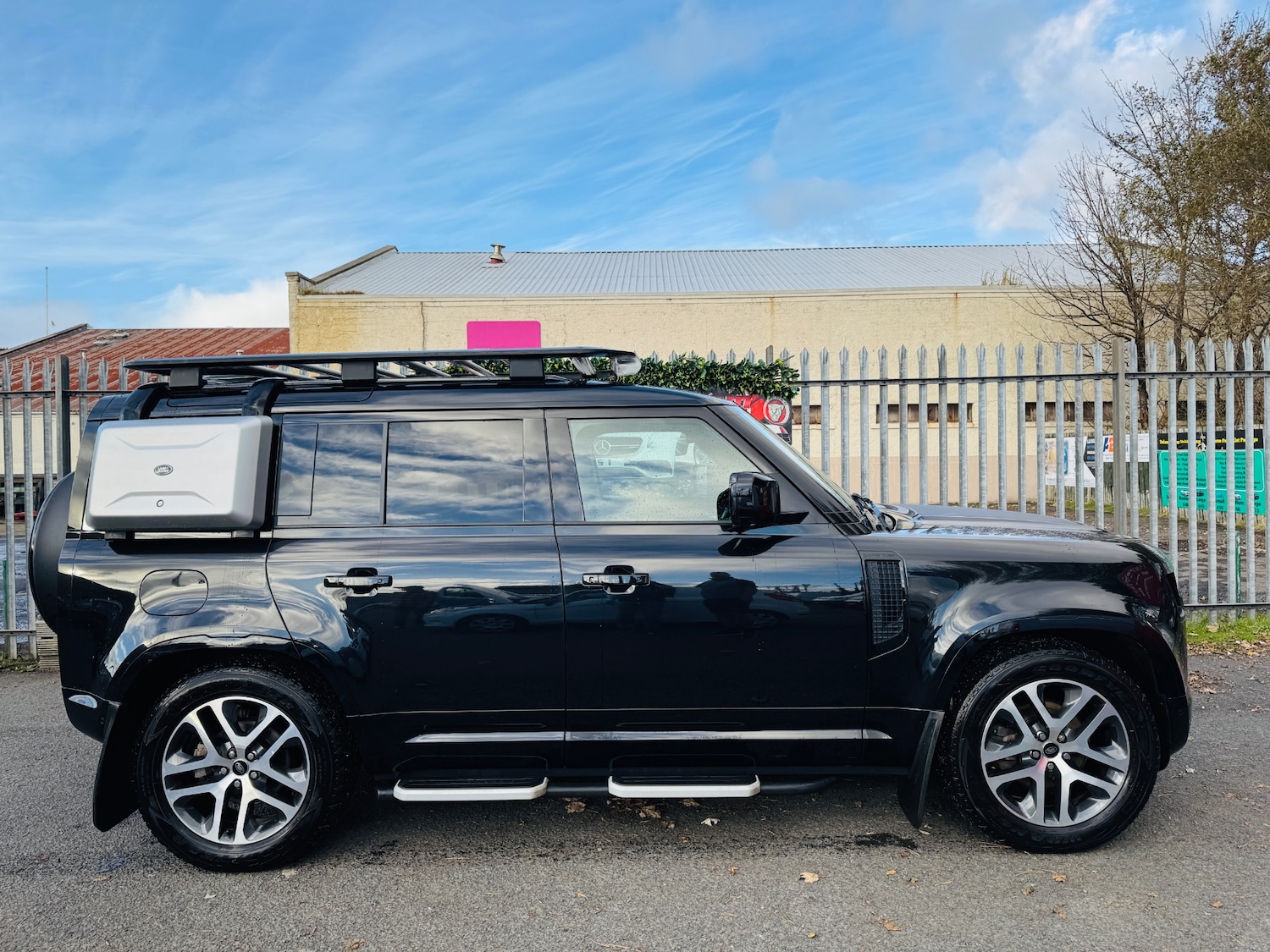 Used Land Rover Defender 2022 for sale - 76353398: Photo 18