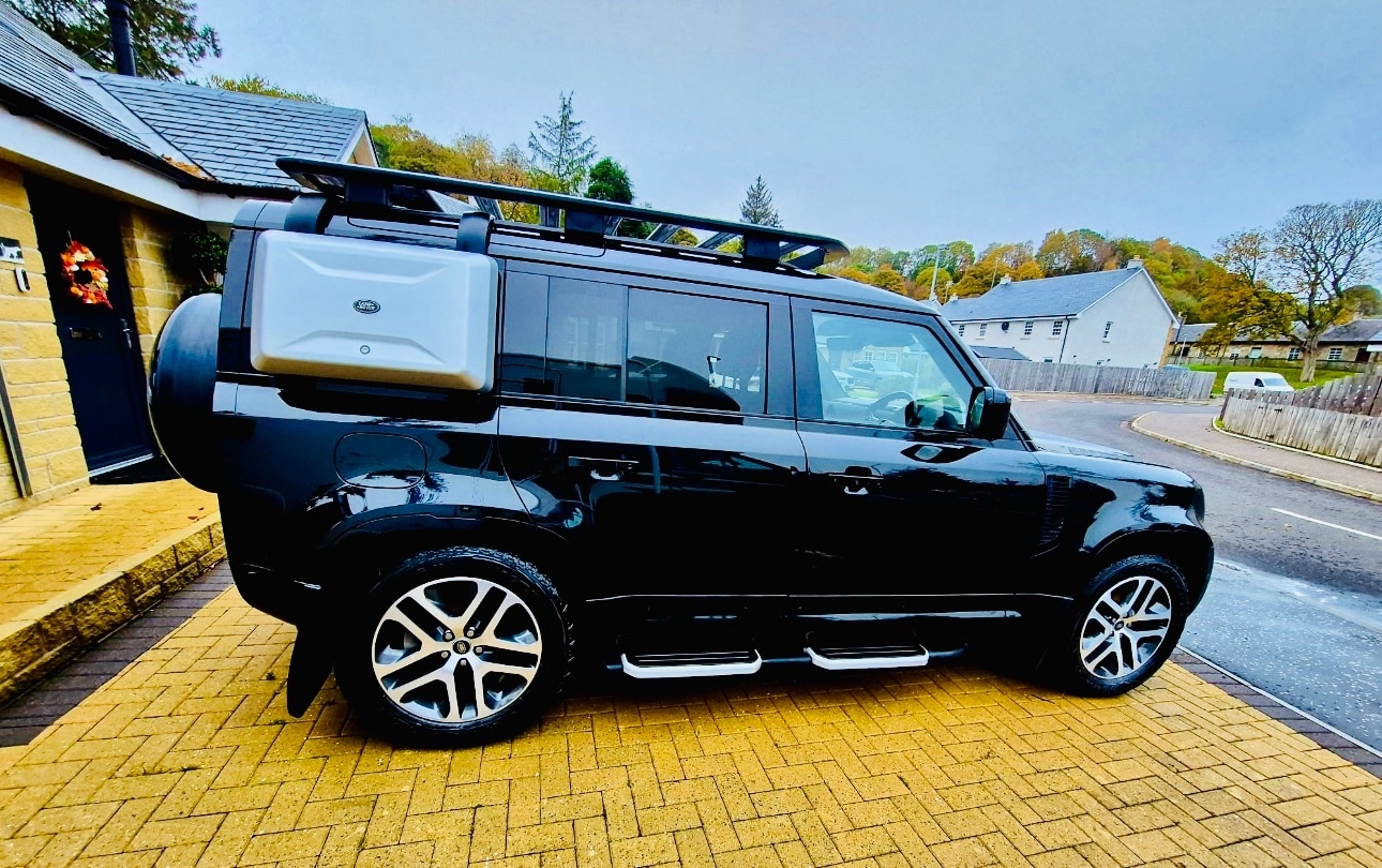 Used Land Rover Defender 2022 for sale - 76353398: Photo 3