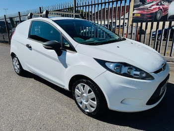 Used Ford Fiesta 2011 for sale - 75233263: Photo