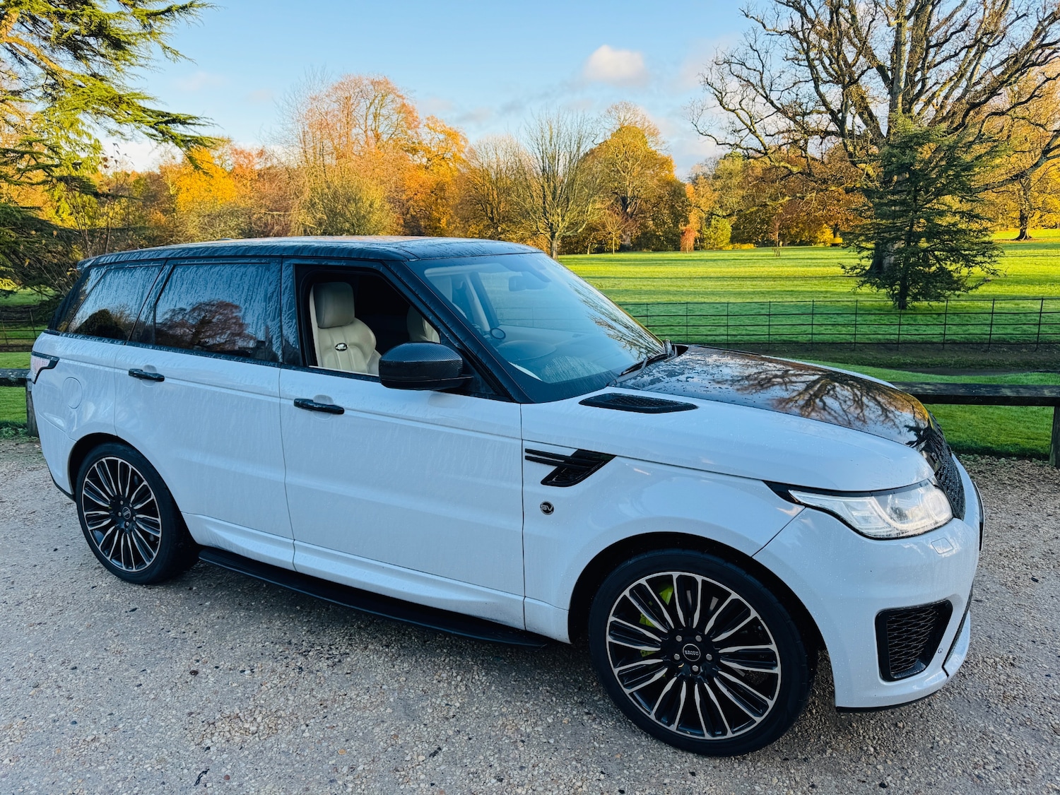 Used Land Rover Range Rover Sport 2014 for sale - 76567874: Photo 2