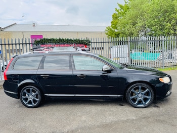 Used Volvo V70 2009 for sale - 78466796: Photo