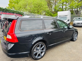 Used Volvo V70 2009 for sale - 78466796: Photo