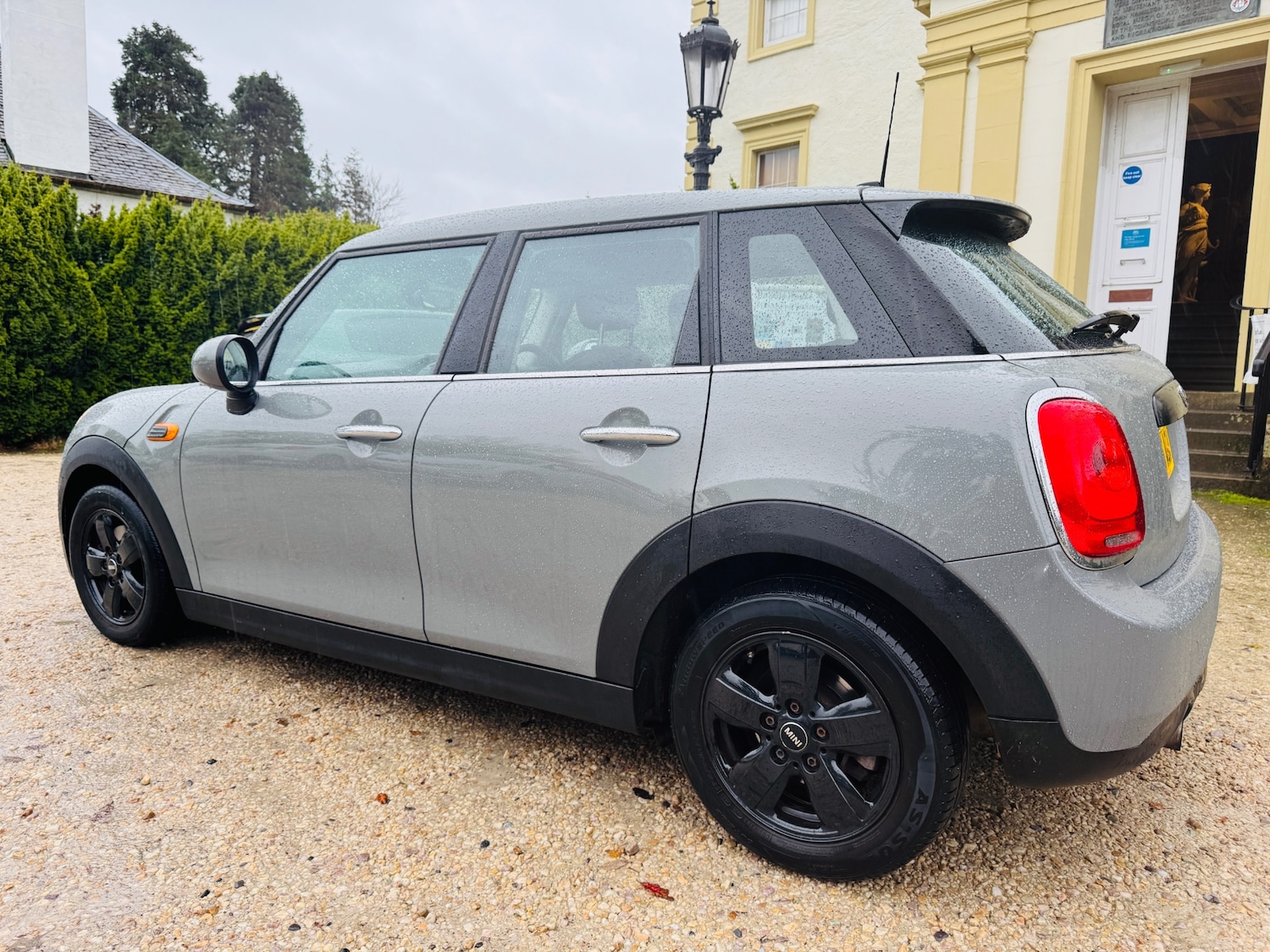 Used MINI Hatch 2017 for sale - 76496049: Photo 2