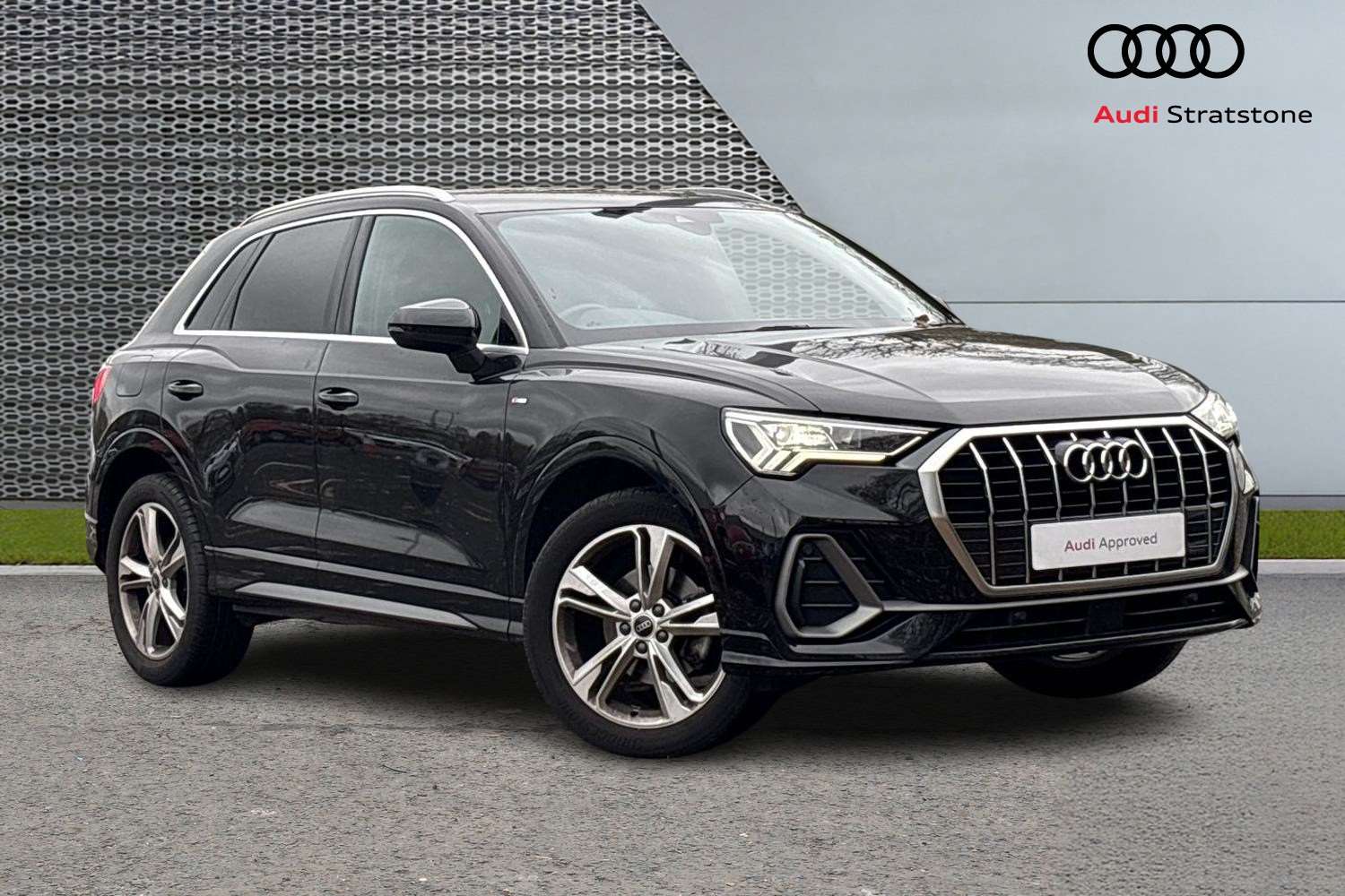 Used Audi Q3 2022 for sale - 76459970: Photo 1