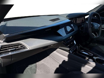 Used Audi e-tron GT 2026 for sale - 78651154: Photo