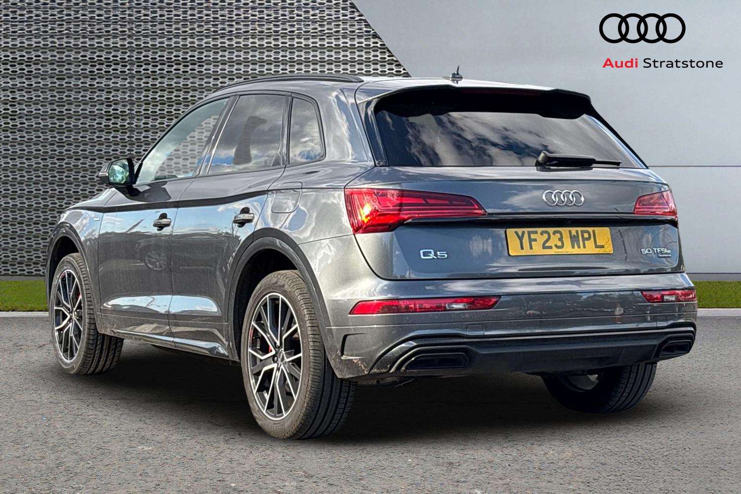 Used Audi Q5 2023 for sale - 76045188: Photo 3