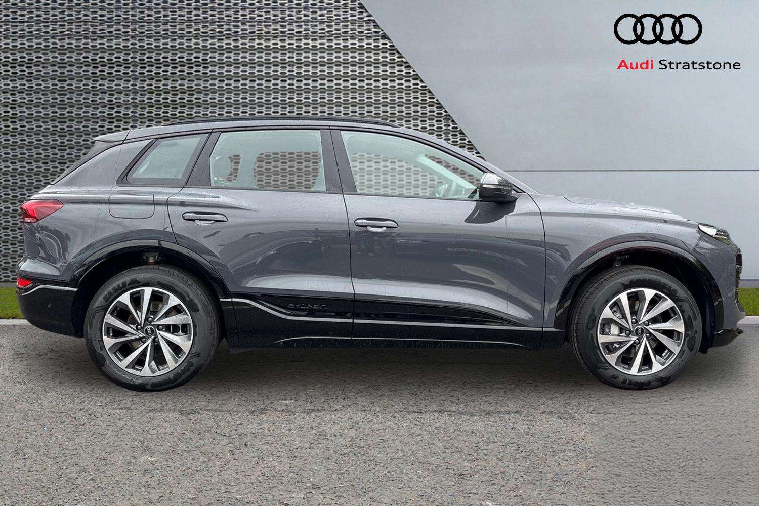 Used Audi Q6 e-tron 2025 for sale - 76978688: Photo 4