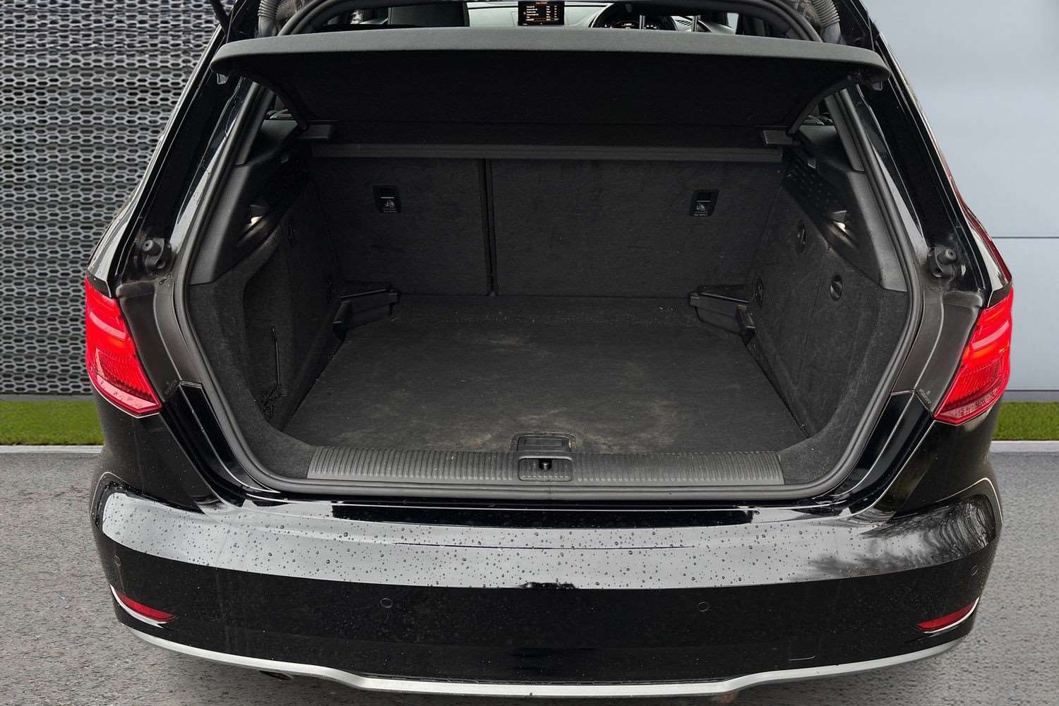 Used Audi A3 2018 for sale - 77527059: Photo 13