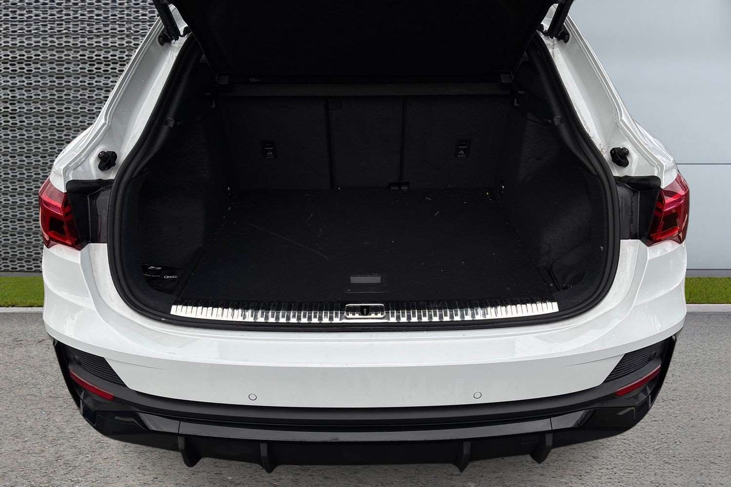 Used Audi Q3 2025 for sale - 77308315: Photo 13