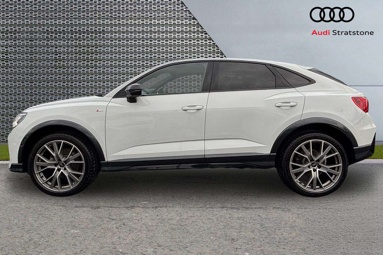 Used Audi Q3 2025 for sale - 77308315: Photo 8