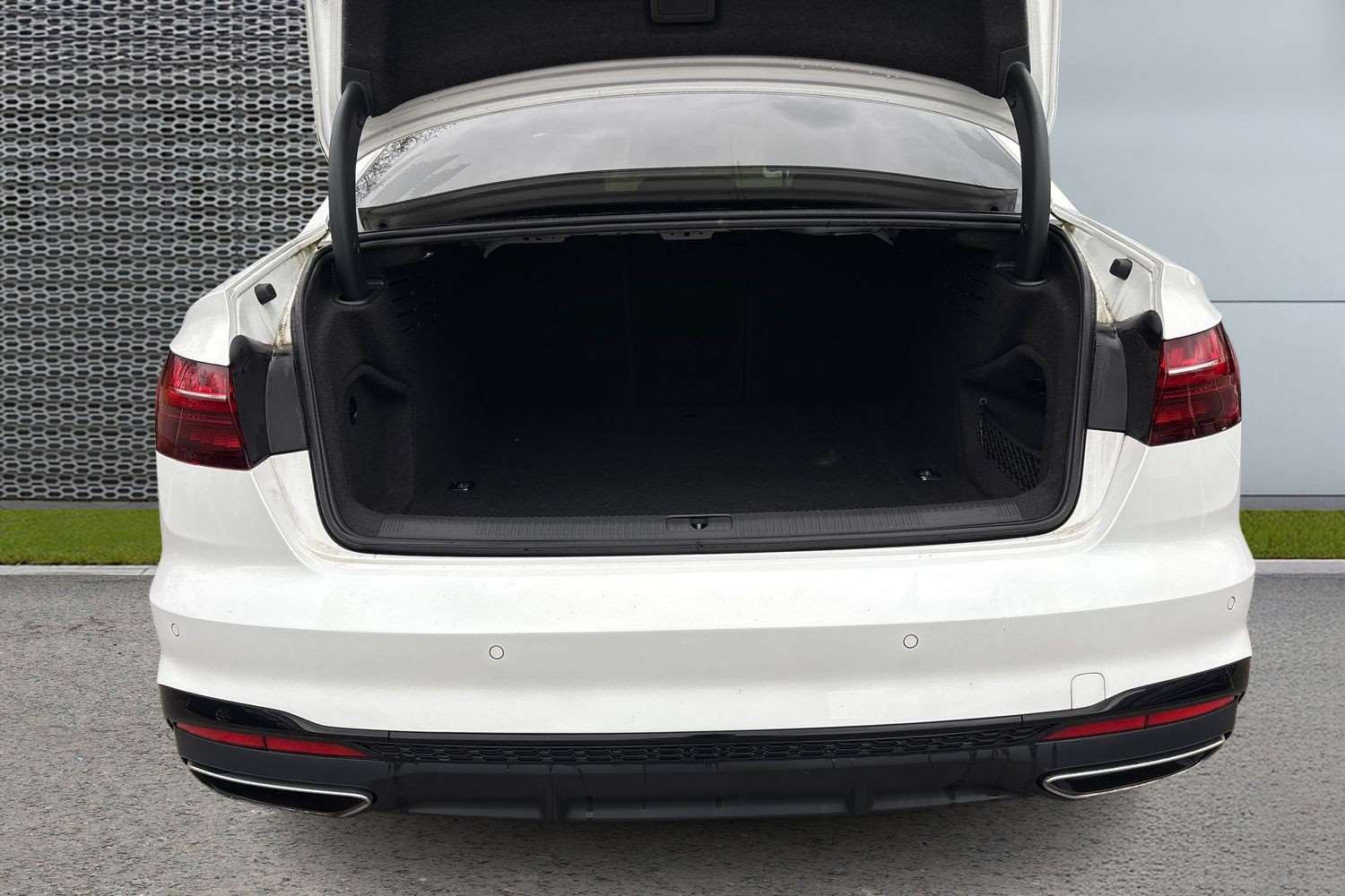 Used Audi A4 for sale - 78104273: Photo 13