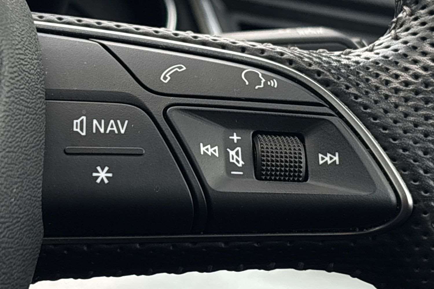 Used Audi Q5 2019 for sale - 77772286: Photo 17