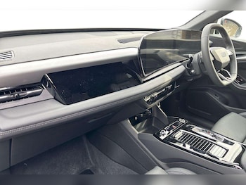 Used Audi Q6 e-tron 2026 for sale - 78787336: Photo