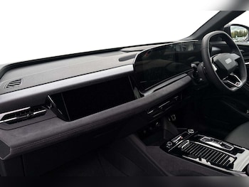 Used Audi Q6 e-tron 2025 for sale - 75818444: Photo