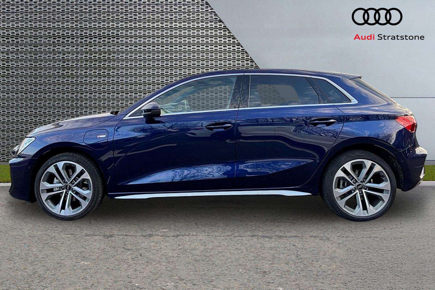 Used Audi A3 2025 for sale - 77772112: Photo 8