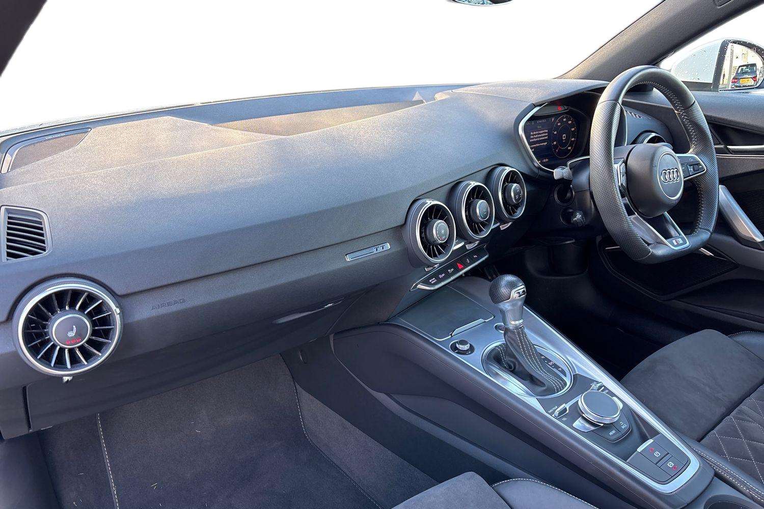 Used Audi TT 2022 for sale - 76390703: Photo 2