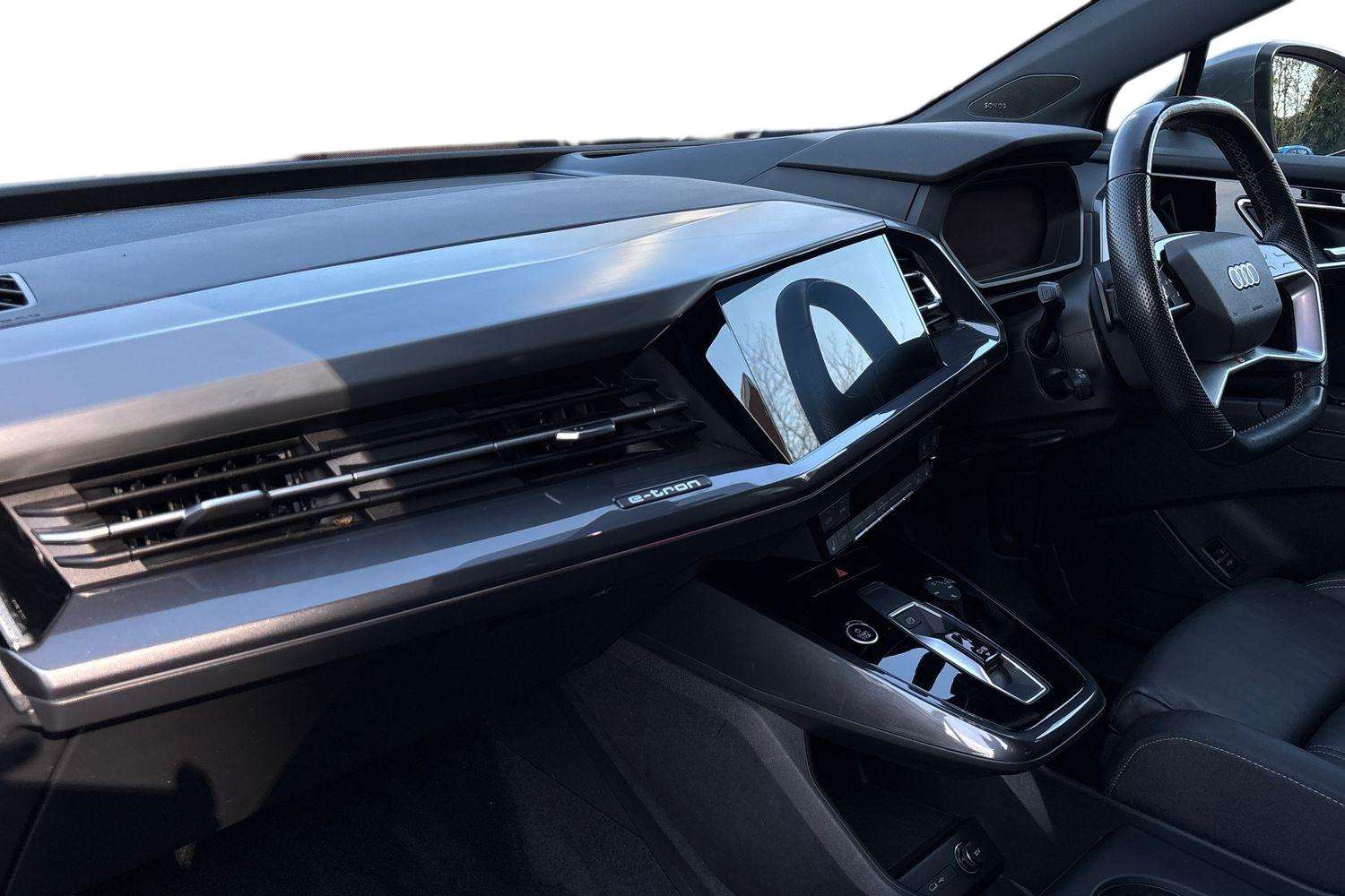 Used Audi Q4 e-tron for sale - 78173665: Photo 2