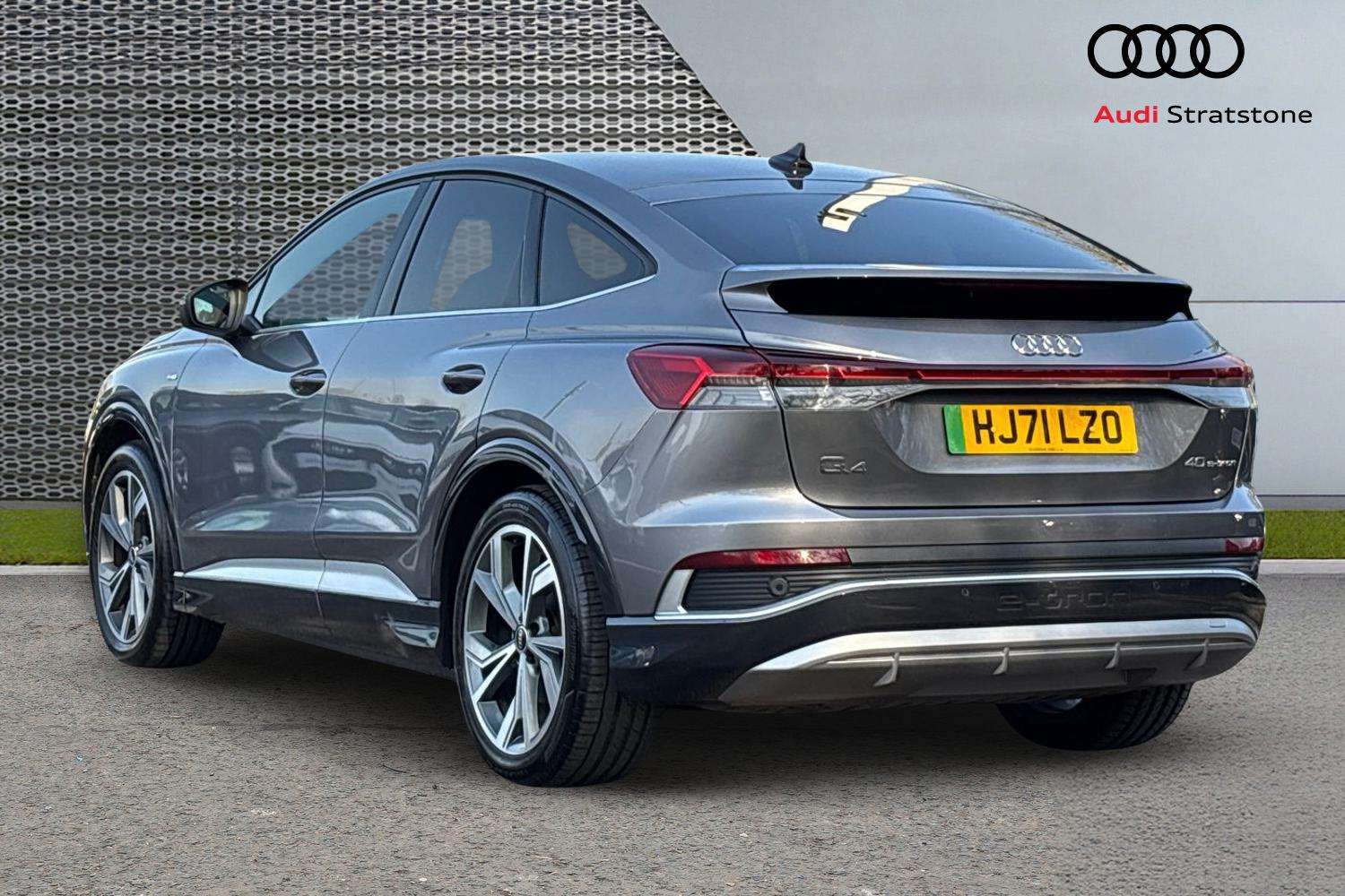 Used Audi Q4 e-tron for sale - 78173665: Photo 3