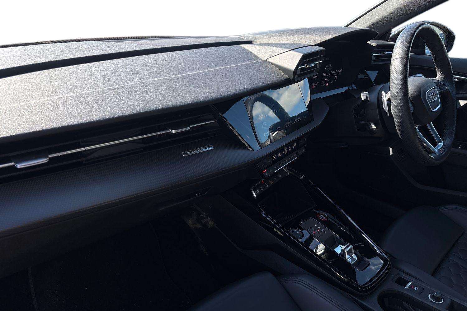 Used Audi RS3 for sale - 78118909: Photo 2