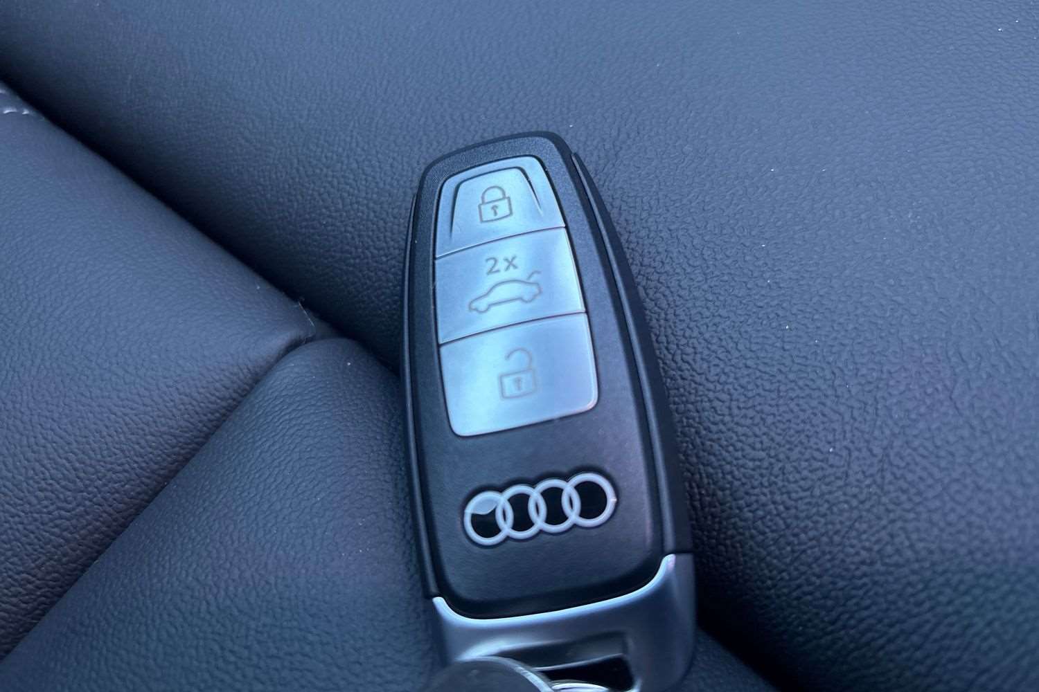 Used Audi Q4 e-tron 2025 for sale - 77795540: Photo 25