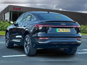 Used Audi Q8 2024 for sale - 74716219: Photo