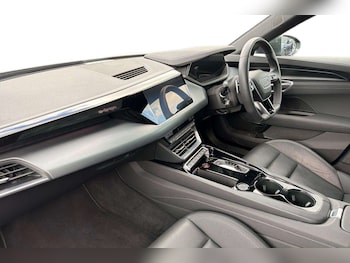 Used Audi e-tron GT 2023 for sale - 79051983: Photo
