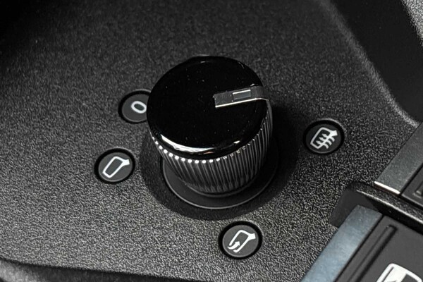 Used Audi Q4 e-tron 2025 for sale - 75710824: Photo 30