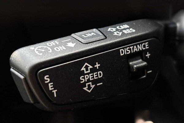 Used Audi Q4 e-tron 2025 for sale - 75710824: Photo 34