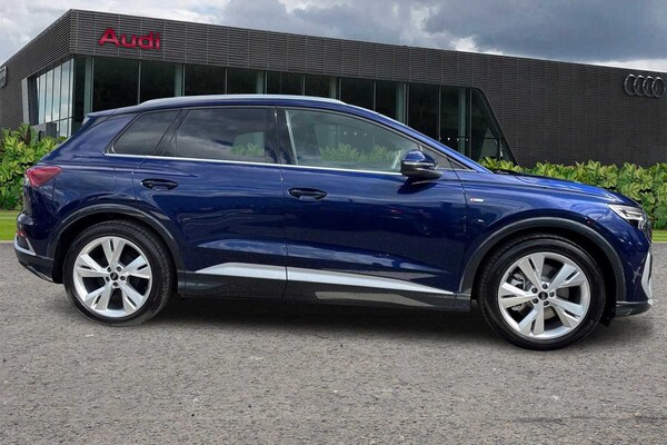 Used Audi Q4 e-tron 2025 for sale - 75710824: Photo 4