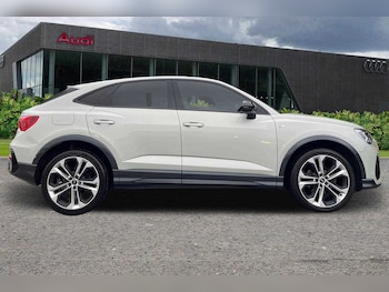 Used Audi Q3 2023 for sale - 75510812: Photo
