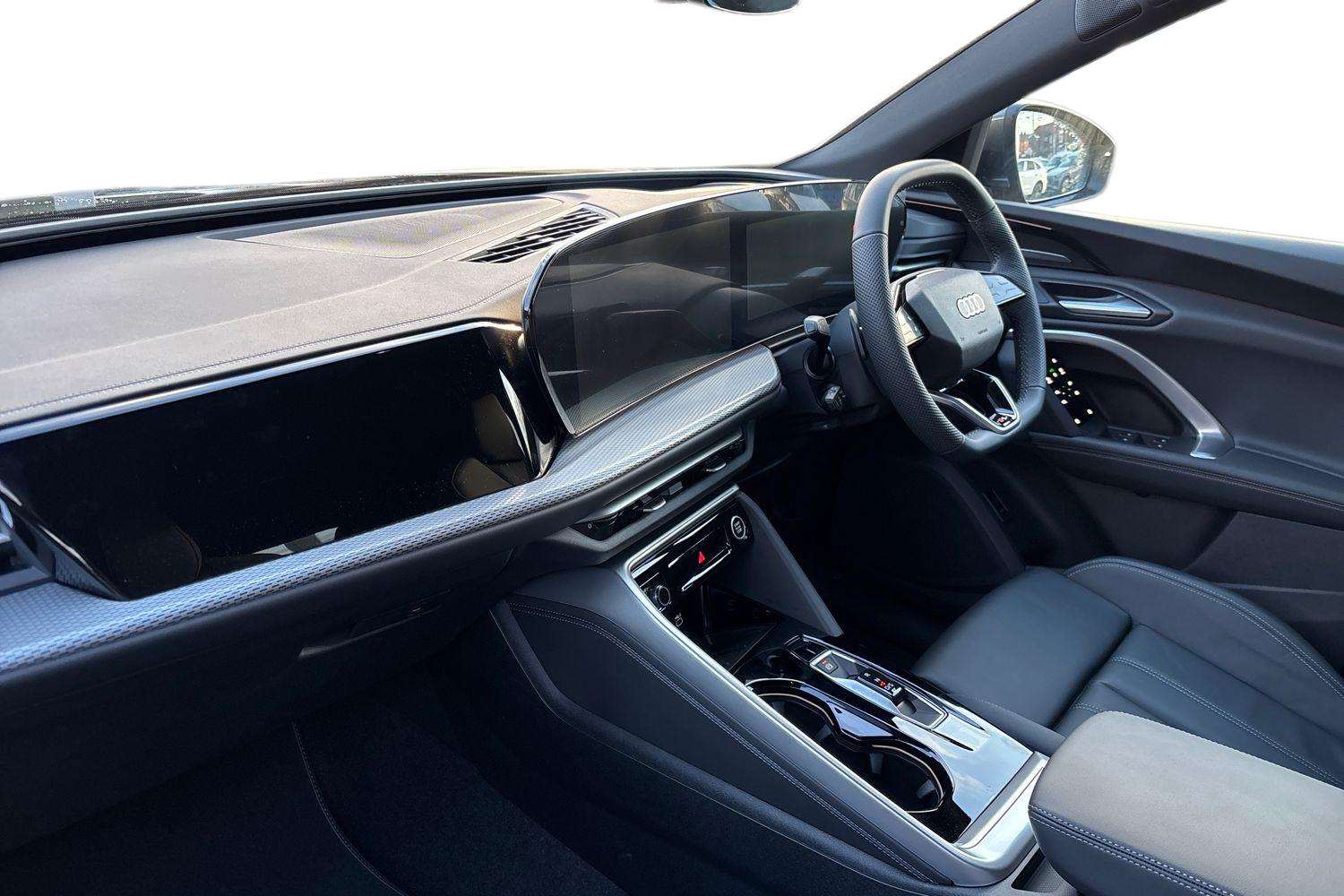 Used Audi Q5 2025 for sale - 78010155: Photo 2