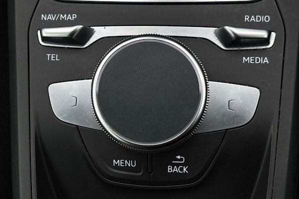 Used Audi Q2 2022 for sale - 76298365: Photo 35